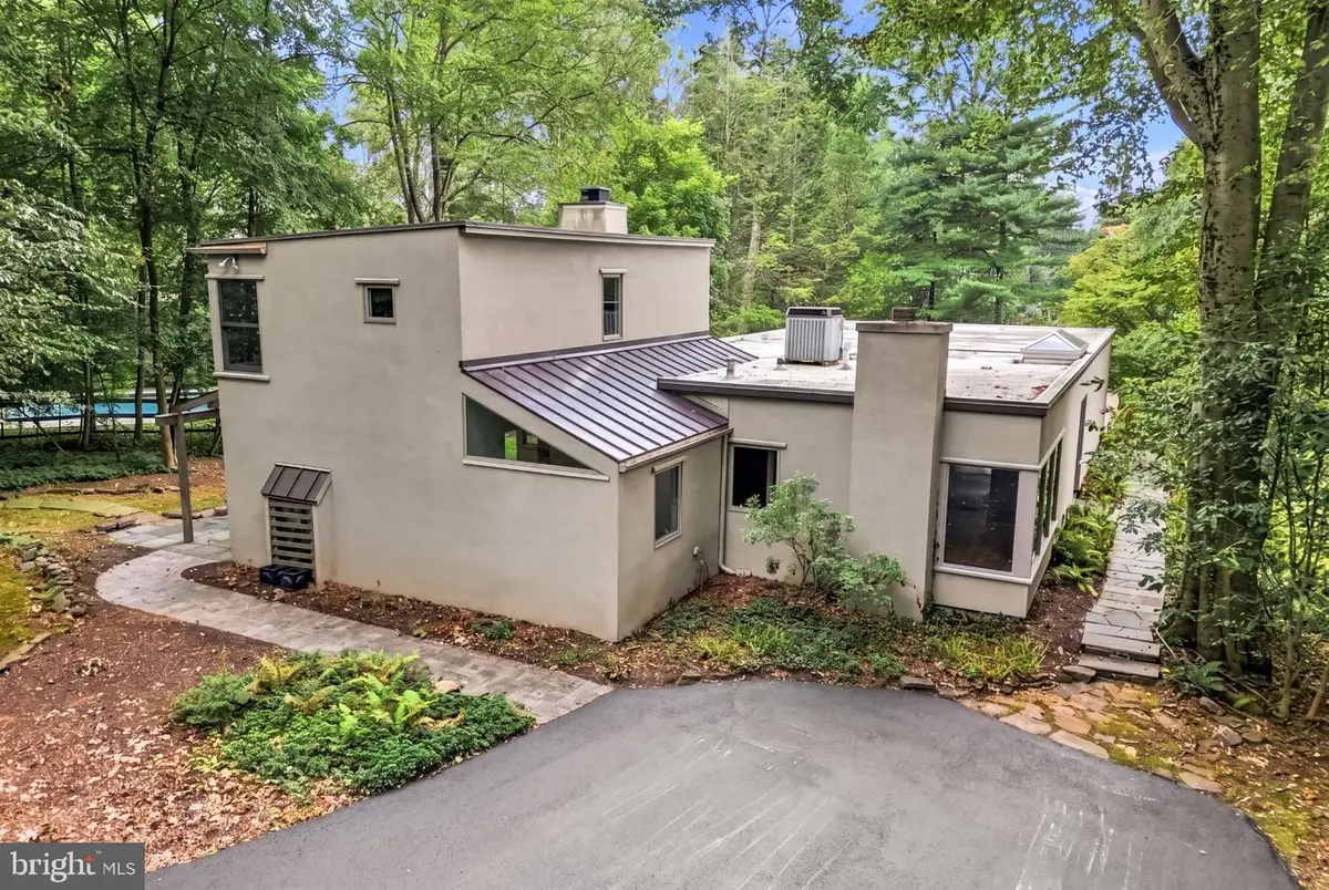 815 Black Rock Rd, Gladwyne, PA 19035 - #1