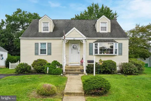 23 Norwyn Rd #, HATBORO, PA 19040