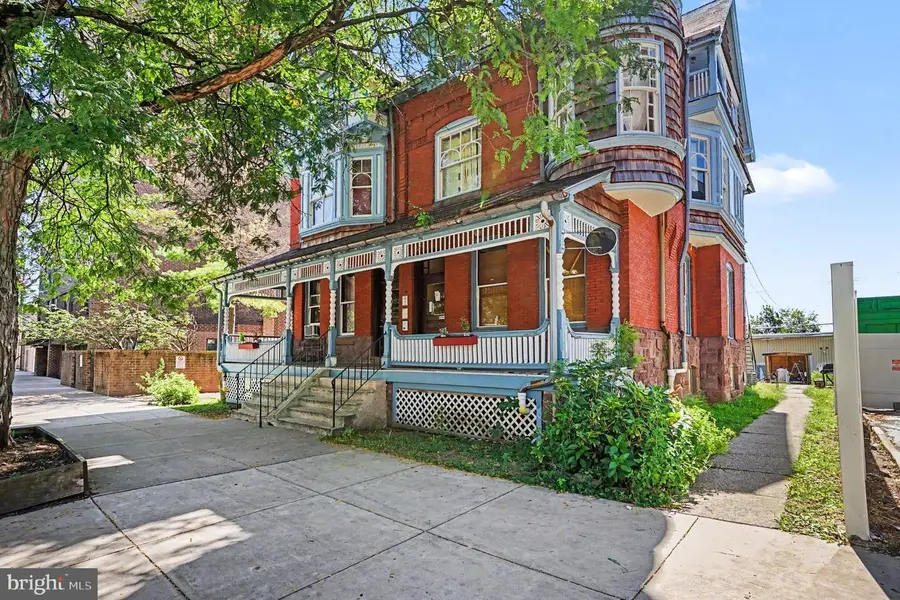 438 E High St, Pottstown, PA 19464 - #2