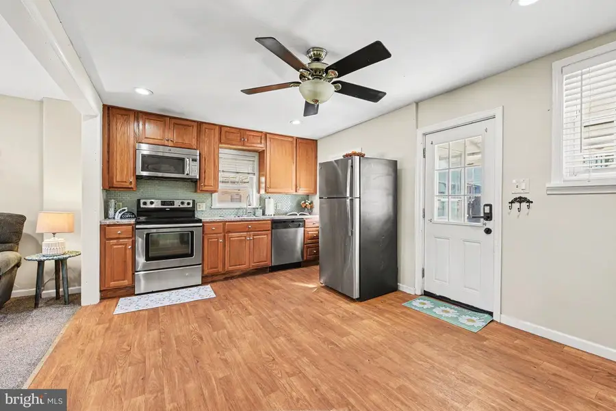 26 S Barry Ave, Norristown, PA 19403 - #3