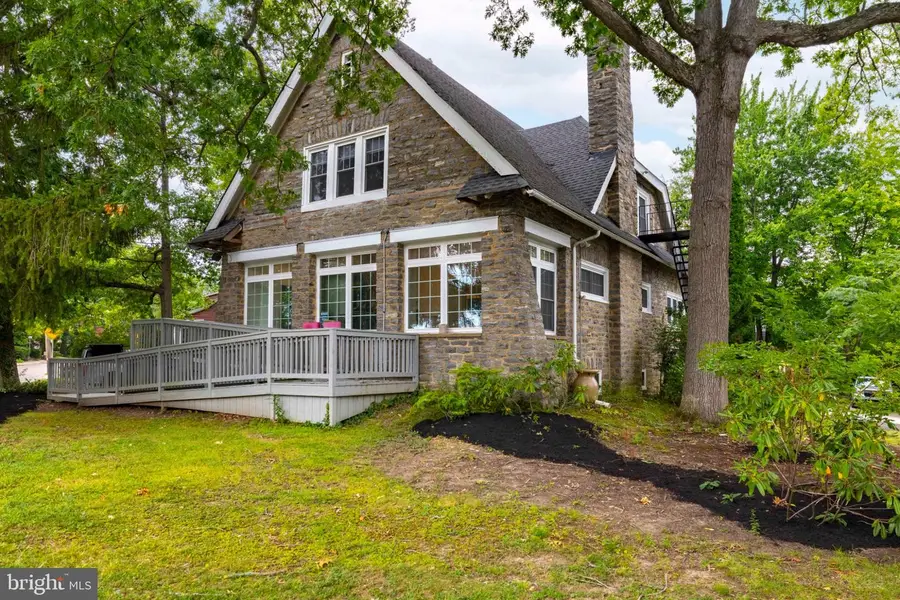 1564 Edge Hill Rd, Abington, PA 19001 - #2