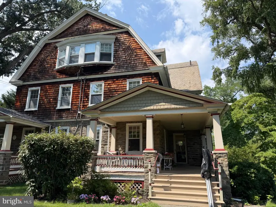 223 Summit Ave, Jenkintown, PA 19046 - #2