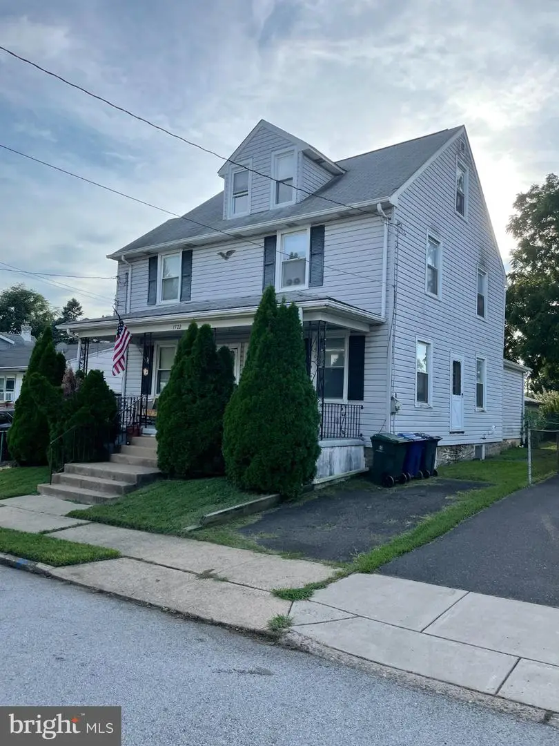1722 Ferndale Ave, Abington, PA 19001 - #3