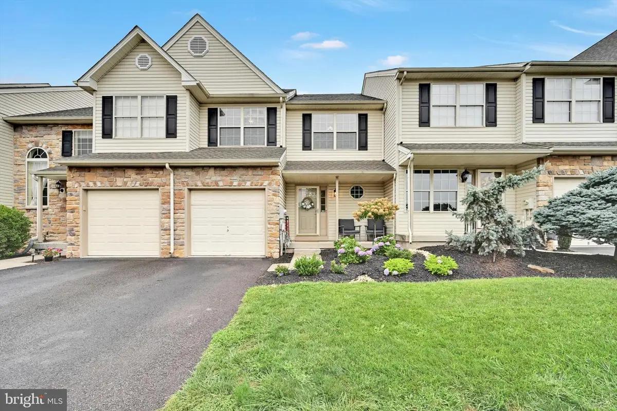 2806 Gateway Dr #, Royersford, PA 19468 - #1
