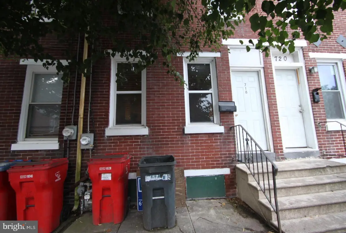 718 W Elm St, Norristown, PA 19401 - #1