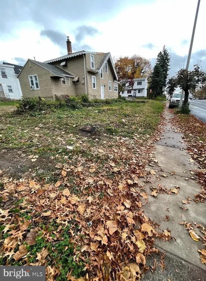 1601 W Cheltenham Ave, Elkins Park, PA 19027 - #2