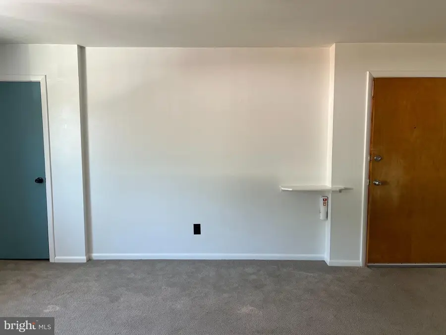 447 N Pine St #d-4, Royersford, PA 19468 - #2