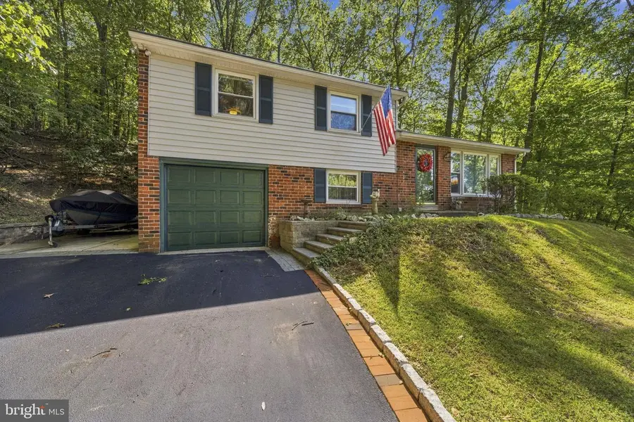 514 Forest Rd, Wayne, PA 19087 - #2