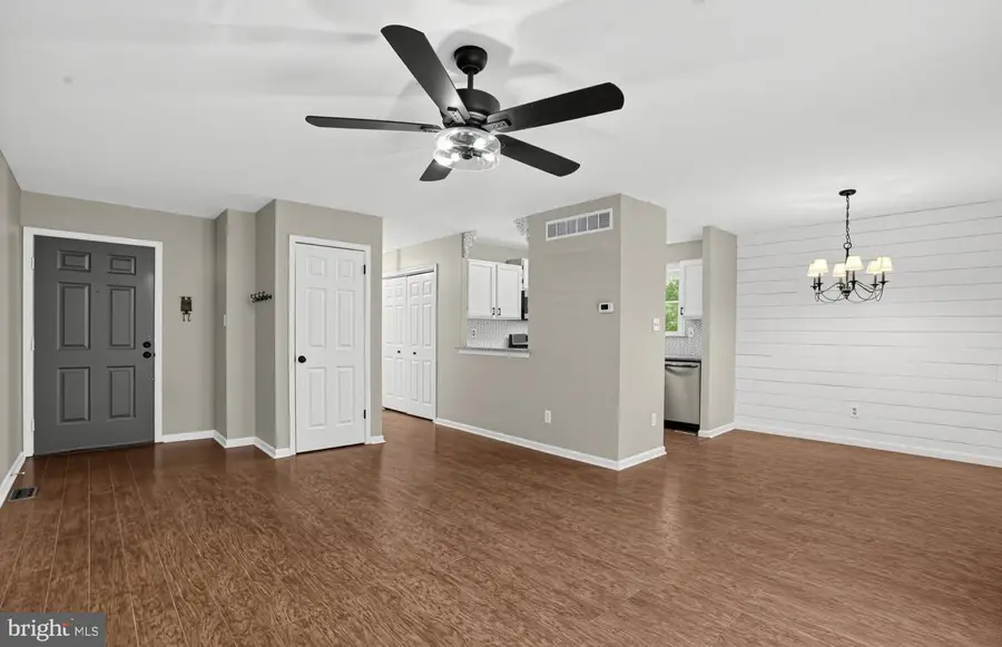 359 Norris Hall Ln, West Norriton, PA 19403 - #2