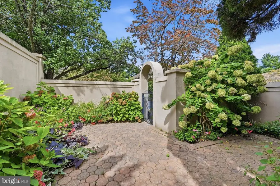 519 Lindy Ln, Bala Cynwyd, PA 19004 - #2
