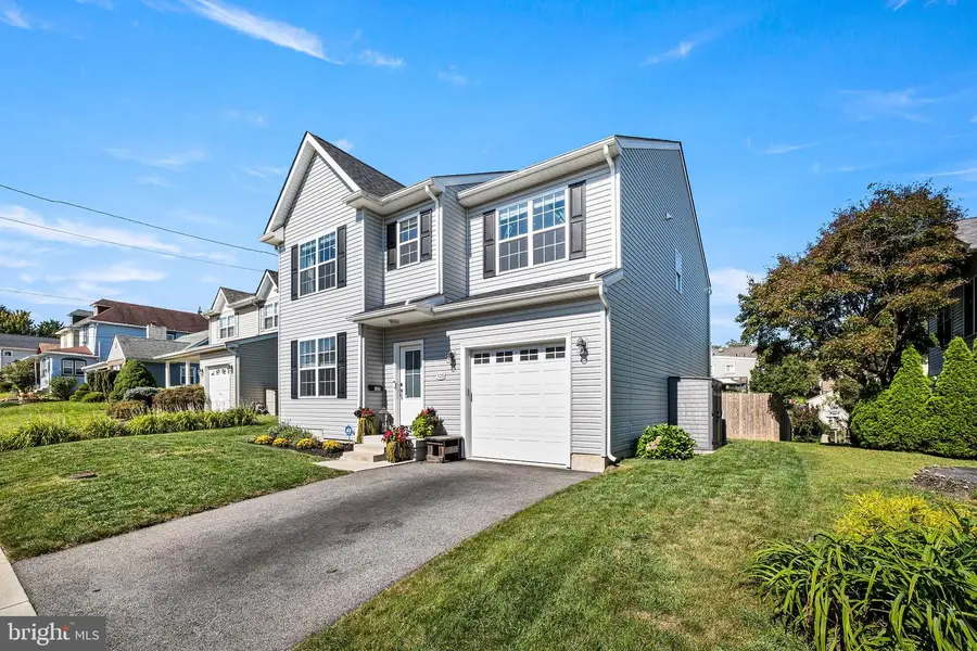 125 N Central Ave, Rockledge, PA 19046 - #2