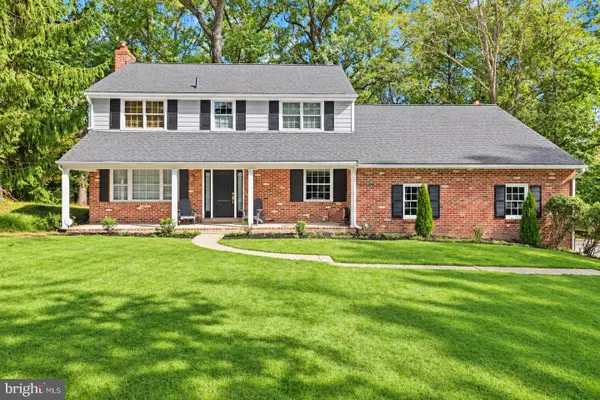 990 Stevens Ln, WAYNE, PA 19087