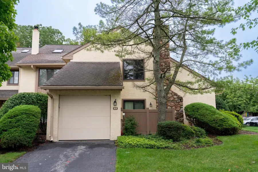 23 Highgate Ln #, Blue Bell, PA 19422 - #2