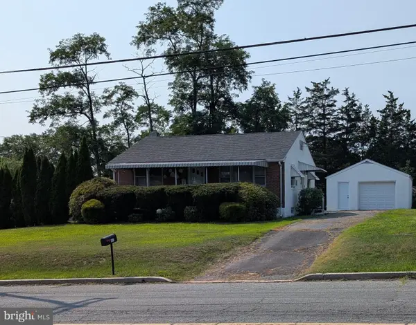 1051 Hanover Street St, POTTSTOWN, PA 19464