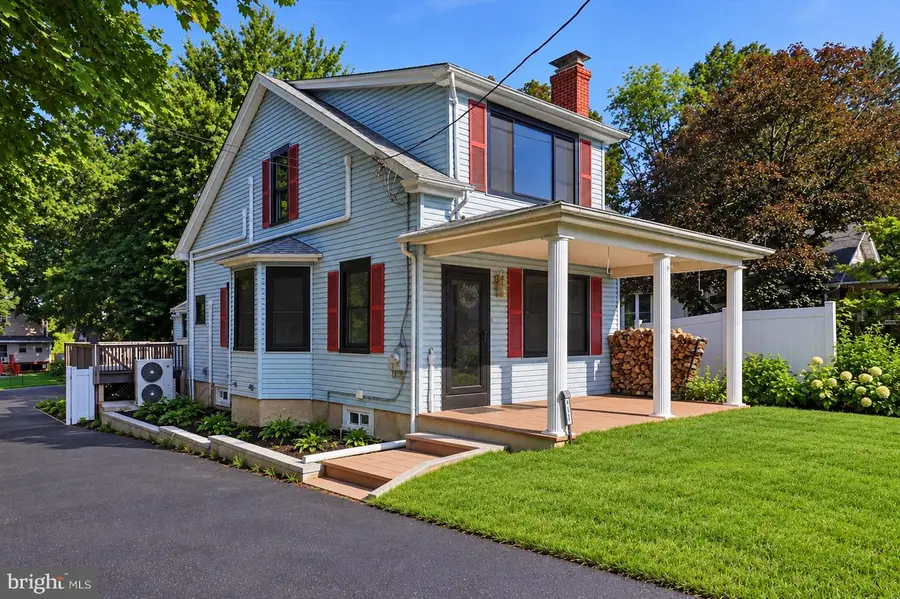 612 S Broad St, Lansdale, PA 19446 - #2
