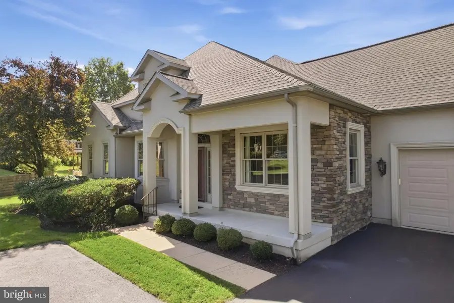 199 Country Club Dr, Telford, PA 18969 - #3