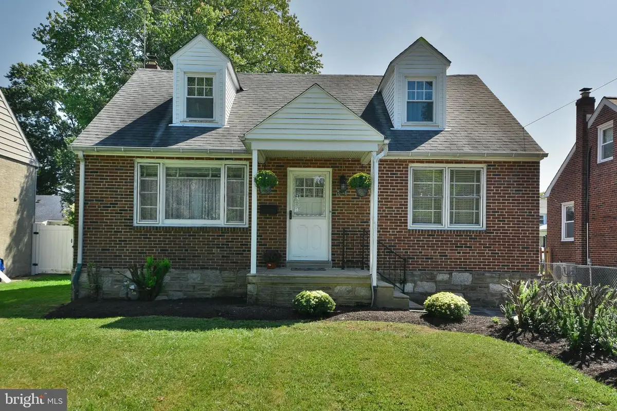 823 Longstreth Ave, Jenkintown, PA 19046 - #1