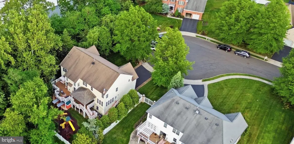 2780 Honeysuckle Ln, Huntingdon Valley, PA 19006 - #1