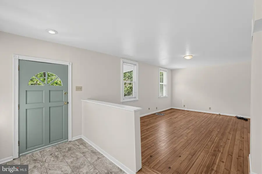 881 Rock Ln, Elkins Park, PA 19027 - #3