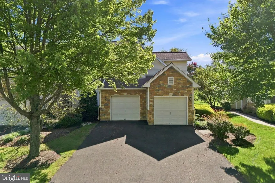 111 Gleneagles Dr, Blue Bell, PA 19422 - #2