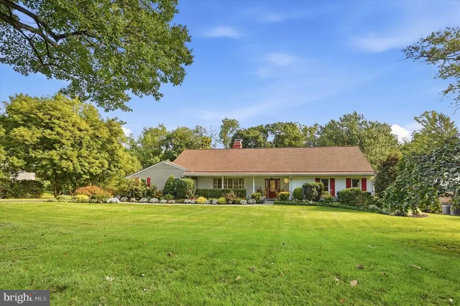 2224 N Stone Ridge Ln, Villanova, PA 19085 - #3