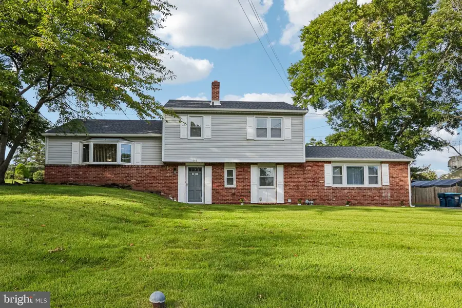 945 Mystic Ln, West Norriton, PA 19403 - #3