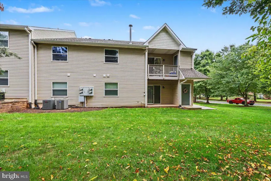 903 Horseshoe Dr, Royersford, PA 19468 - #3