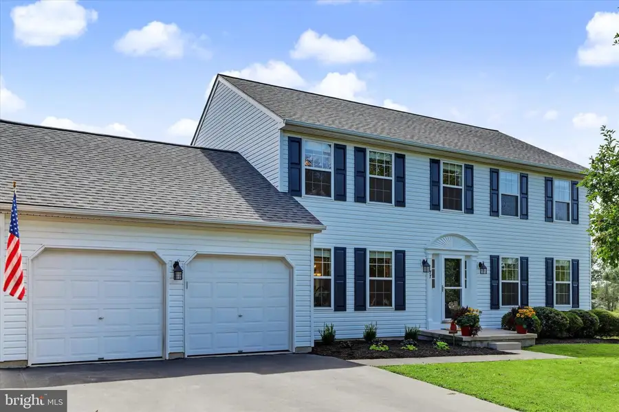 77 Autumn Ln, Royersford, PA 19468 - #2