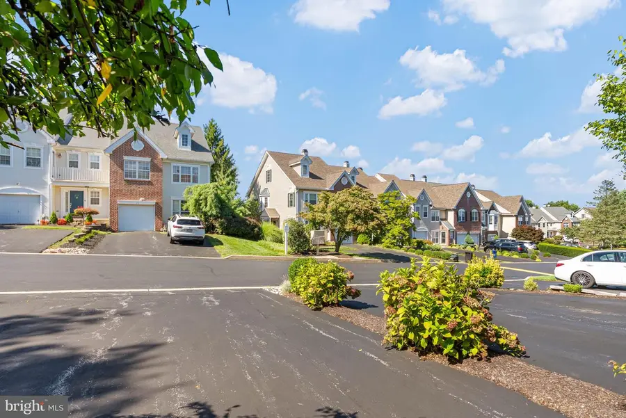 217 Lookout Pl, Wayne, PA 19087 - #3