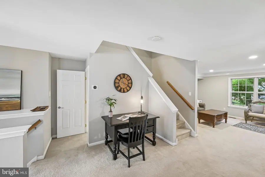 301 Carol Ct #15, Lansdale, PA 19446 - #3