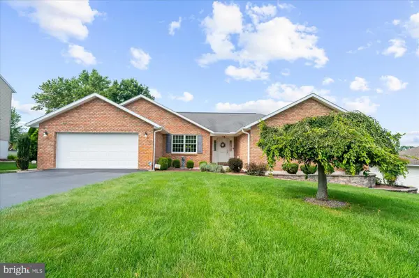 2395 Magnolia Dr, GILBERTSVILLE, PA 19525
