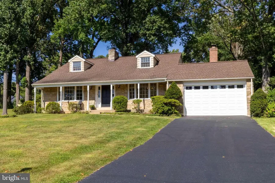 1051 Kipling Rd, Jenkintown, PA 19046 - #2