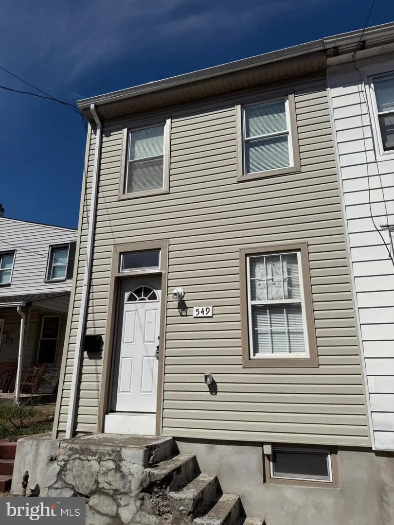 549 Chestnut St #, Pottstown, PA 19464 - #1