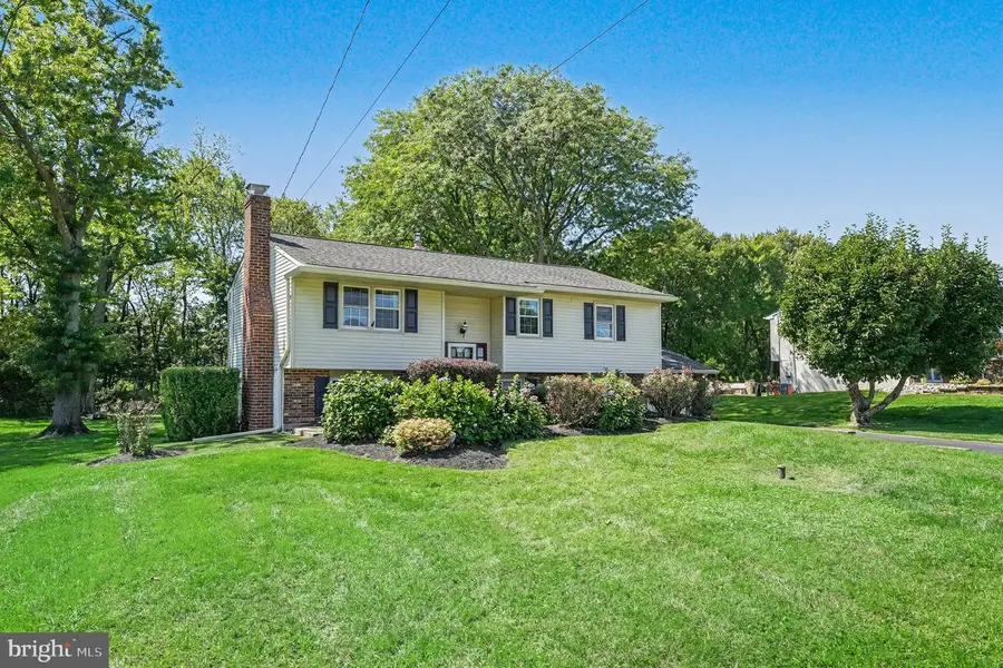 2636 Amy Dr, Eagleville, PA 19403 - #3