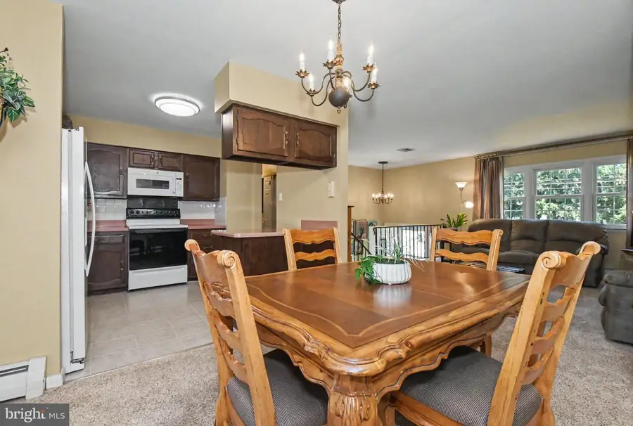266 Level Rd, Collegeville, PA 19426 - #3