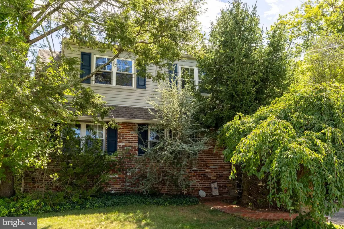 1059 Maple Ave, Glenside, PA 19038 - #1