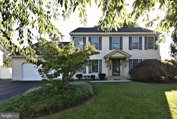 553 Paterno Dr, HARLEYSVILLE, PA 19438
