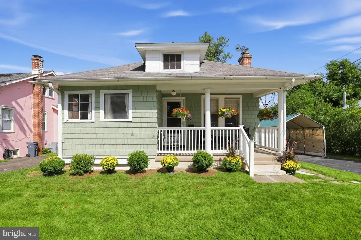 2429 Brookdale Ave, Abington, PA 19001 - #1