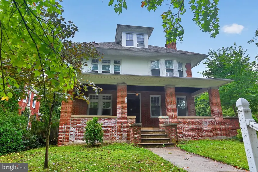 515 Hamilton St, Norristown, PA 19401 - #3