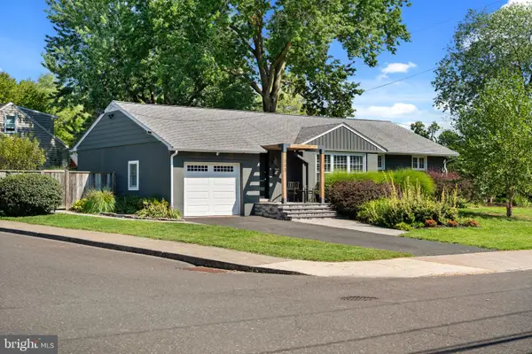 303 Penn Ave, SOUDERTON, PA 18964