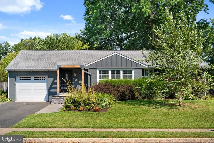303 Penn Ave, Souderton, PA 18964 - #2