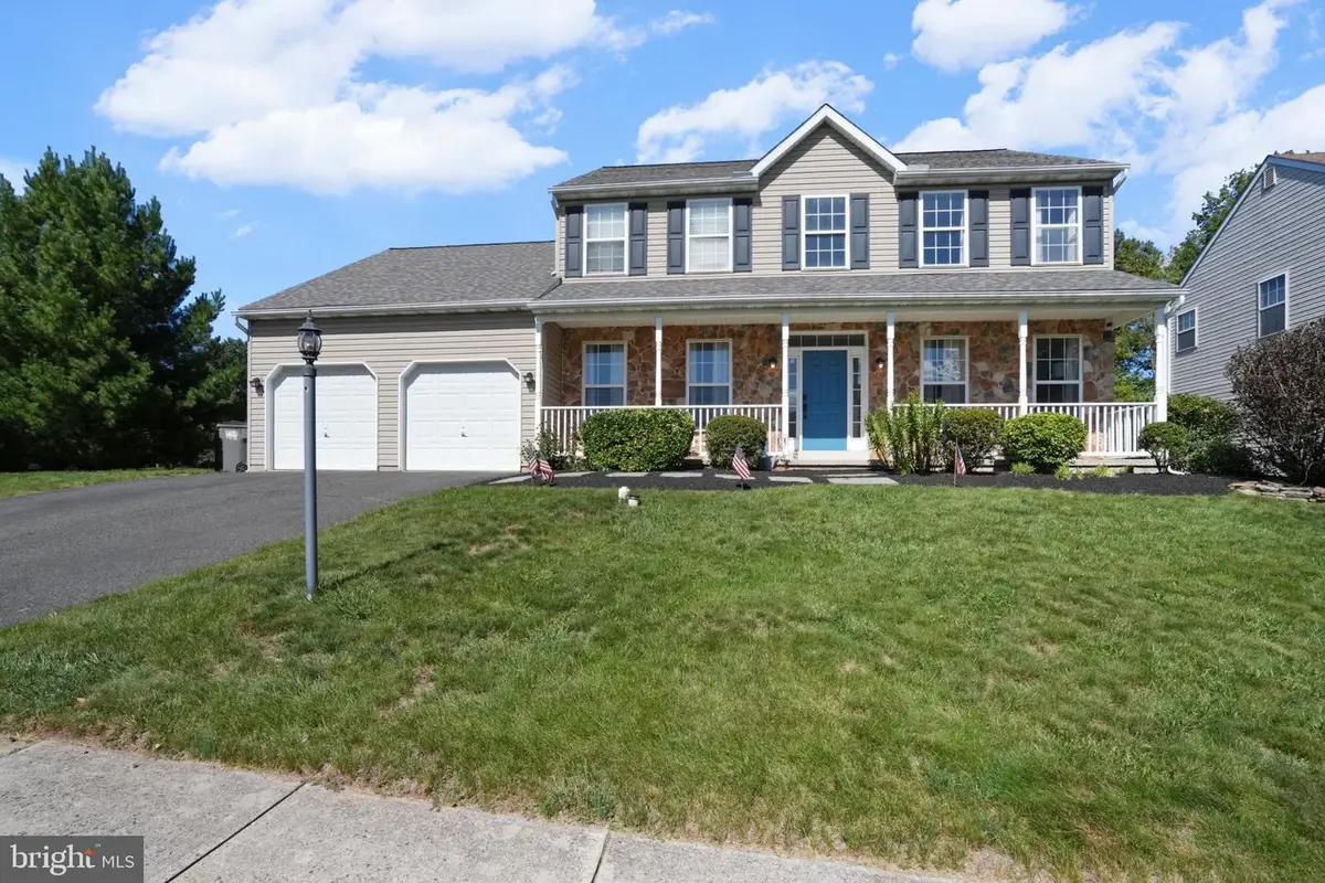 35 Pine Tree Dr #, Royersford, PA 19468 - #1