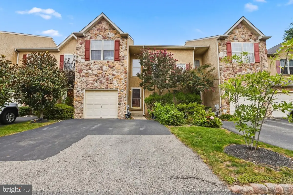 80 Chadwick Cir, Eagleville, PA 19403 - #1