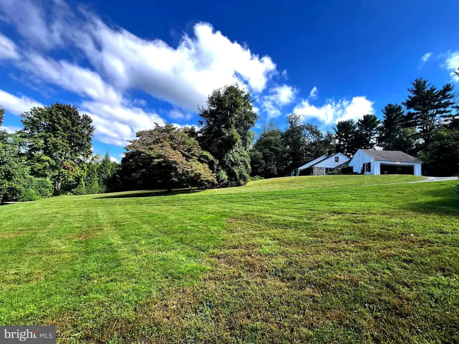 1103 Rose Glen Rd, Gladwyne, PA 19035 - #2