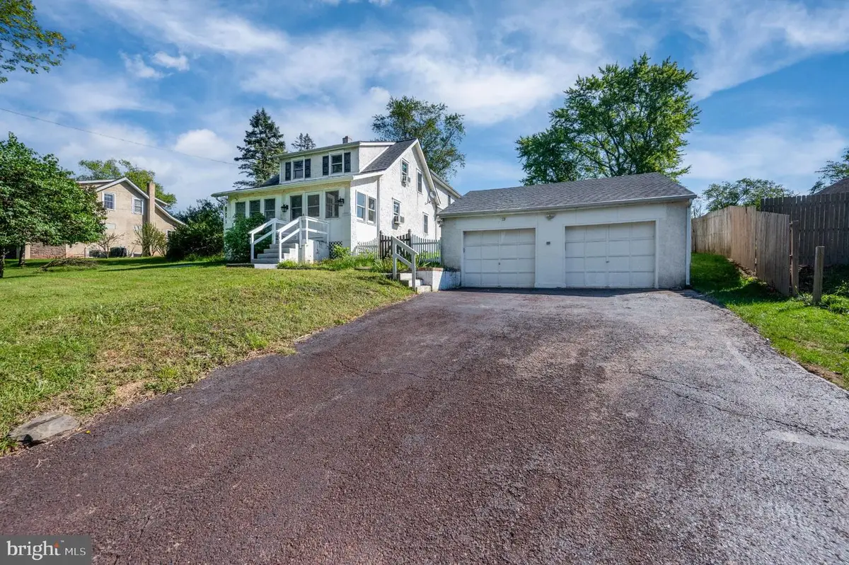 316 River Rd, Collegeville, PA 19426 - #1