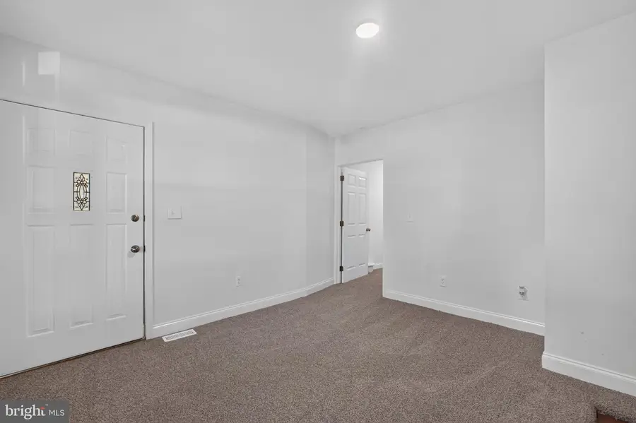 9 W 3rd St, Pottstown, PA 19464 - #2