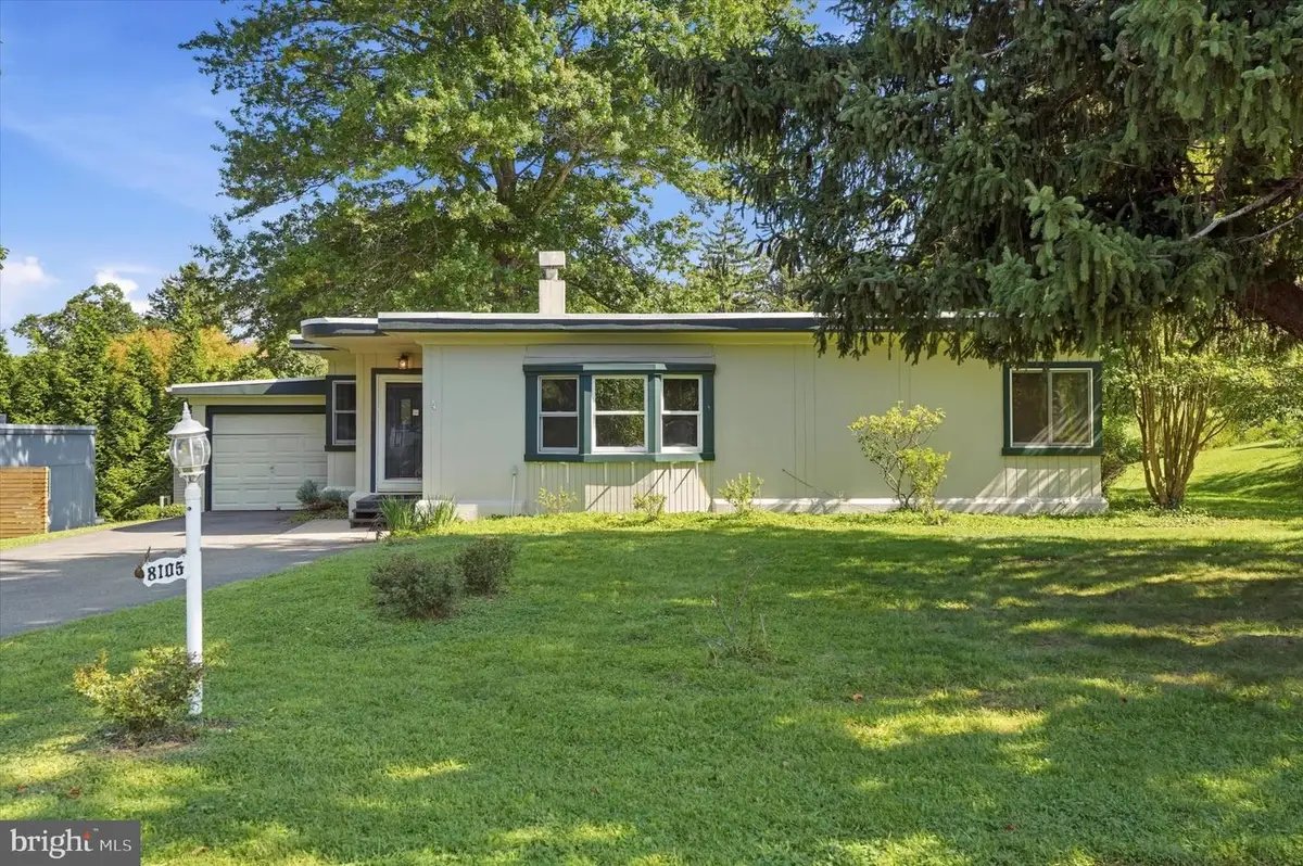 8105 Macarthur Rd, Wyndmoor, PA 19038 - #1
