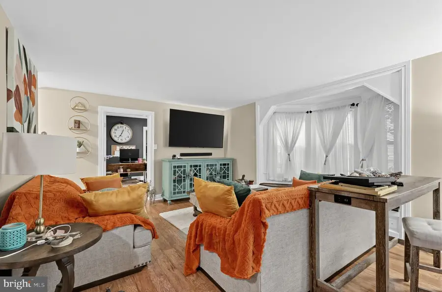30 W Moreland Ave, Hatboro, PA 19040 - #3