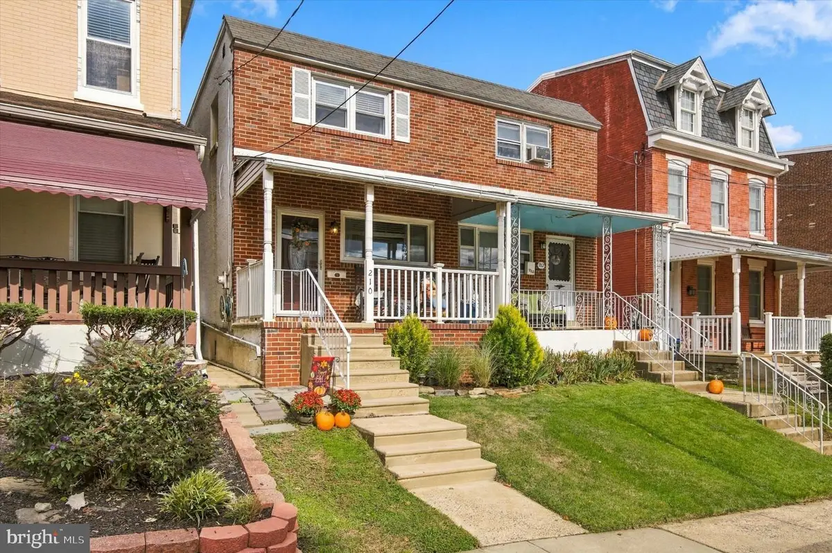 210 E 7th Ave, Conshohocken, PA 19428 - #1