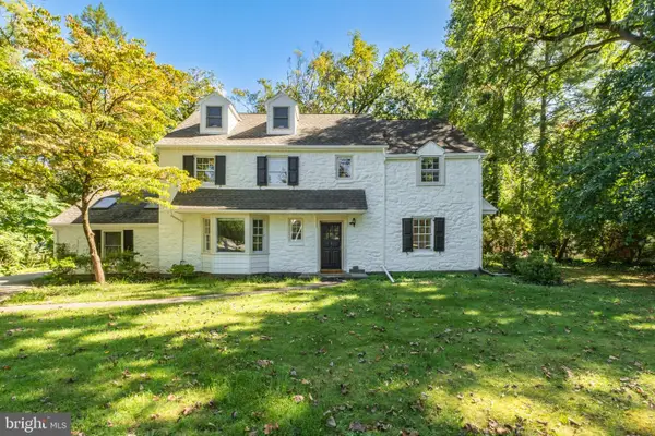 427 Cotswold Ln, WYNNEWOOD, PA 19096